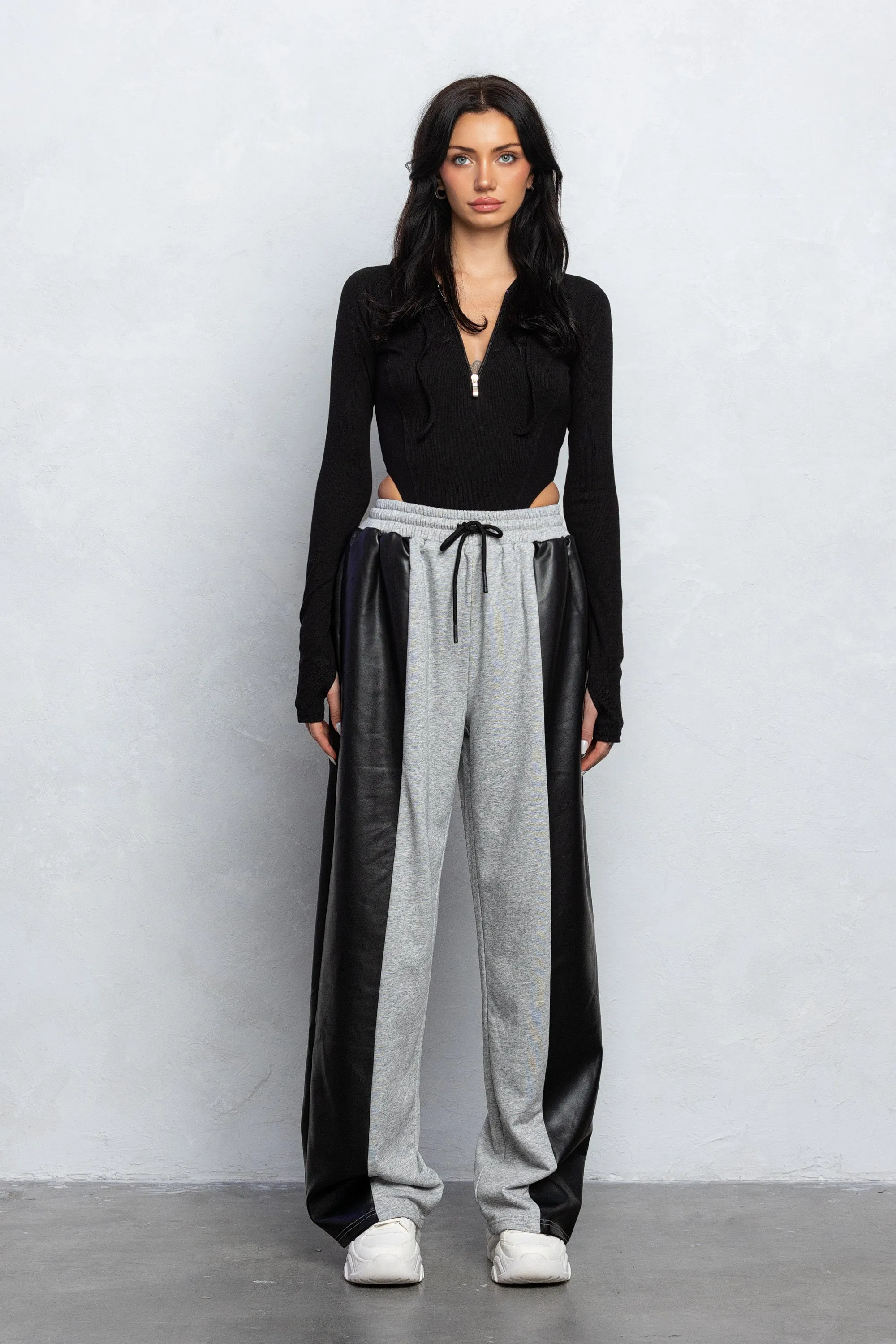 CONTRAST LEATHER WIDE LEG SWEATPANTS