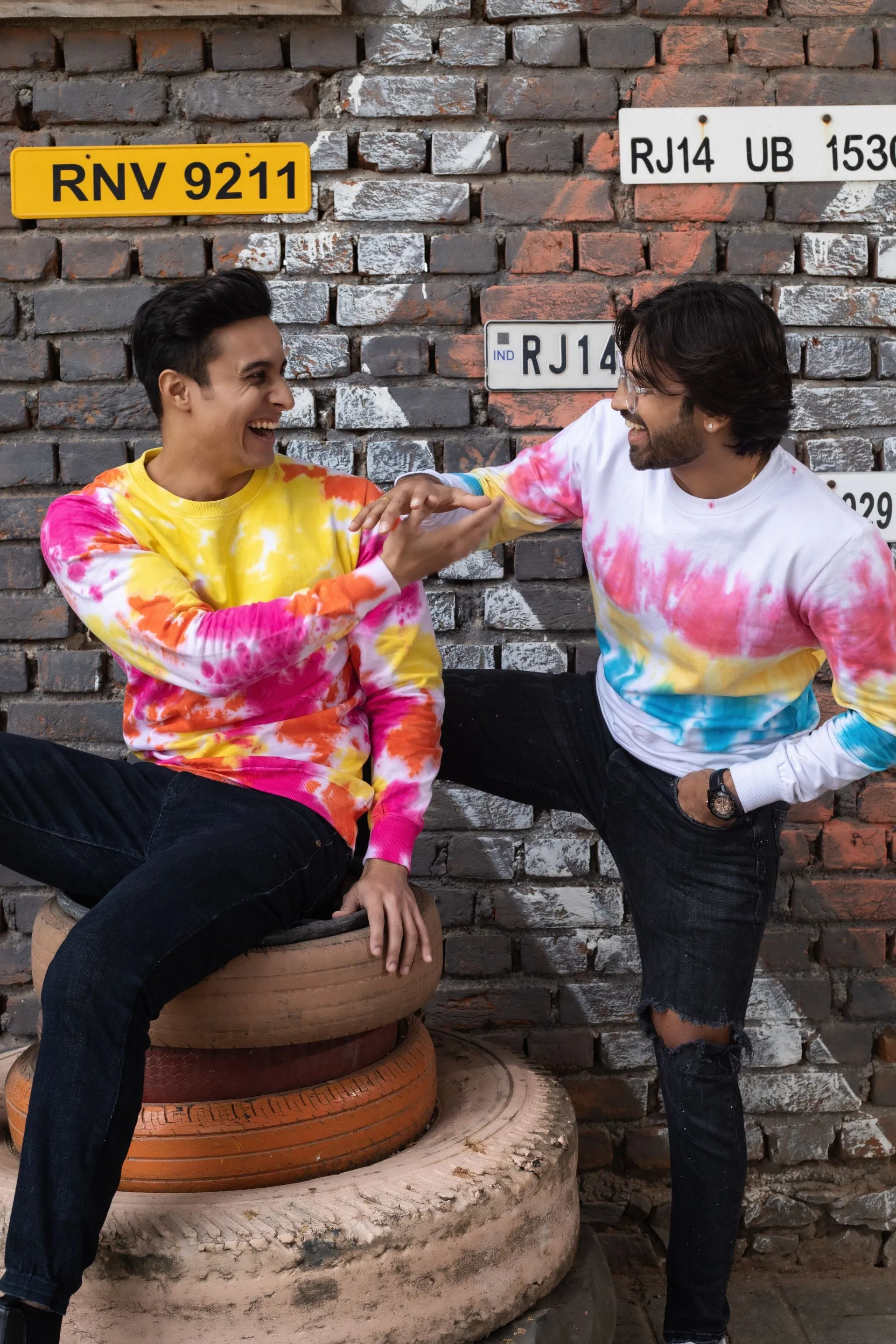 Firangi Yarn Combed Cotton Tie&Dye du noir Sweatshirt