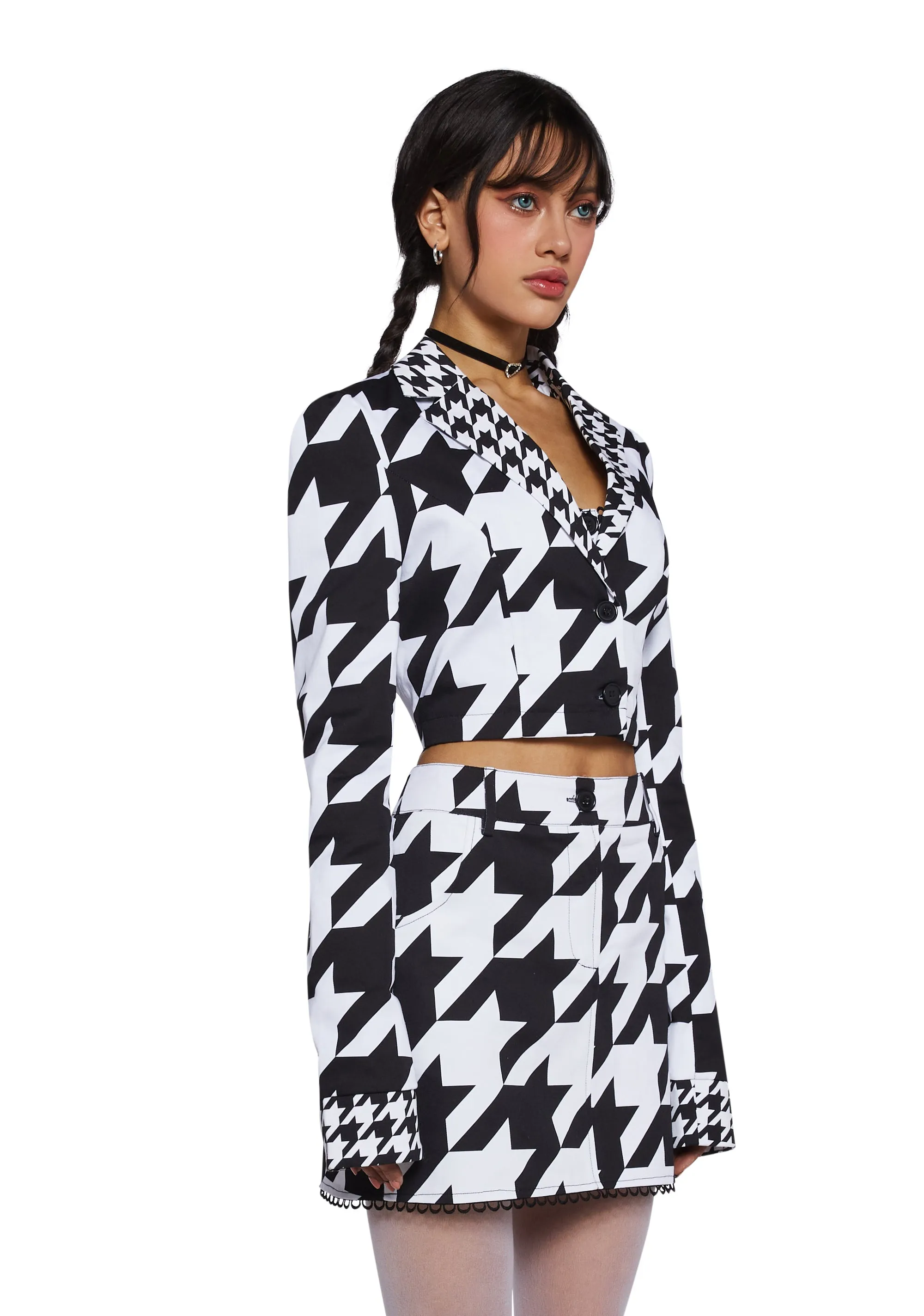 Friendly Fashionista Cropped Blazer - Black/White