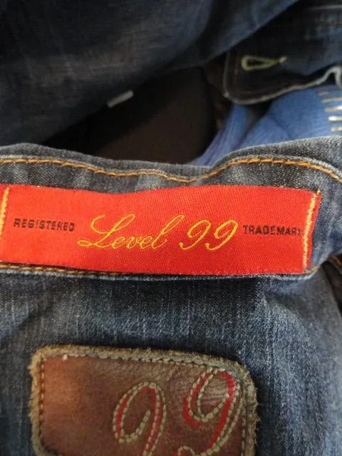 Level 99 90's Cropped Denim Jacket Blue Size M SKU 000058