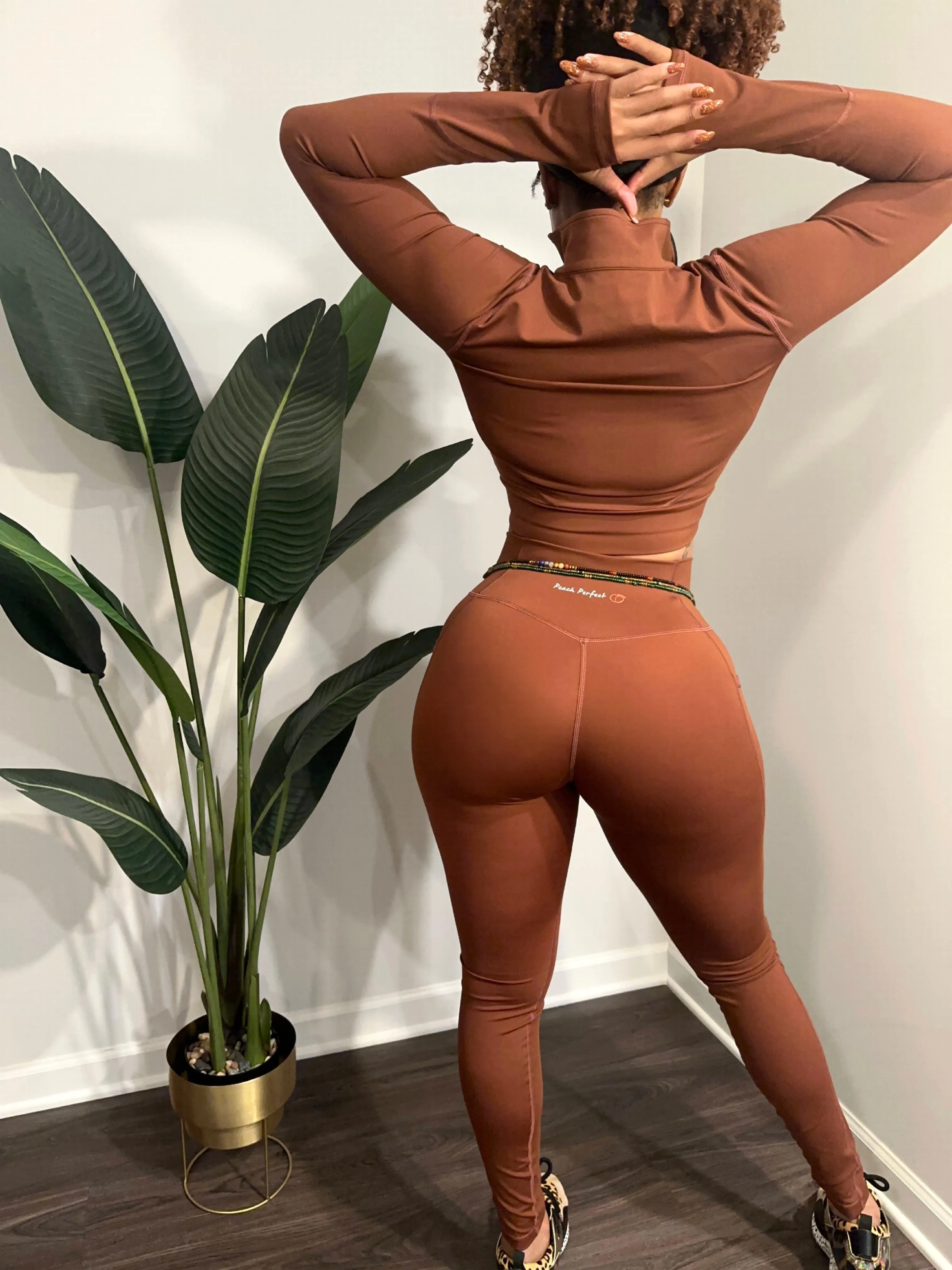 Luxe Cropped Fitness Jacket