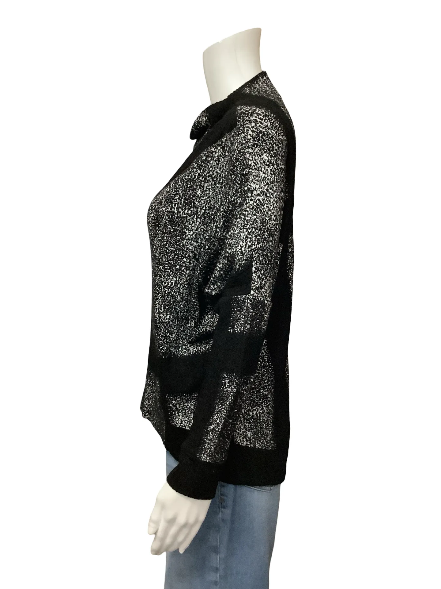 Ozai N Ku Mock Turtle Neck Top Size: XS