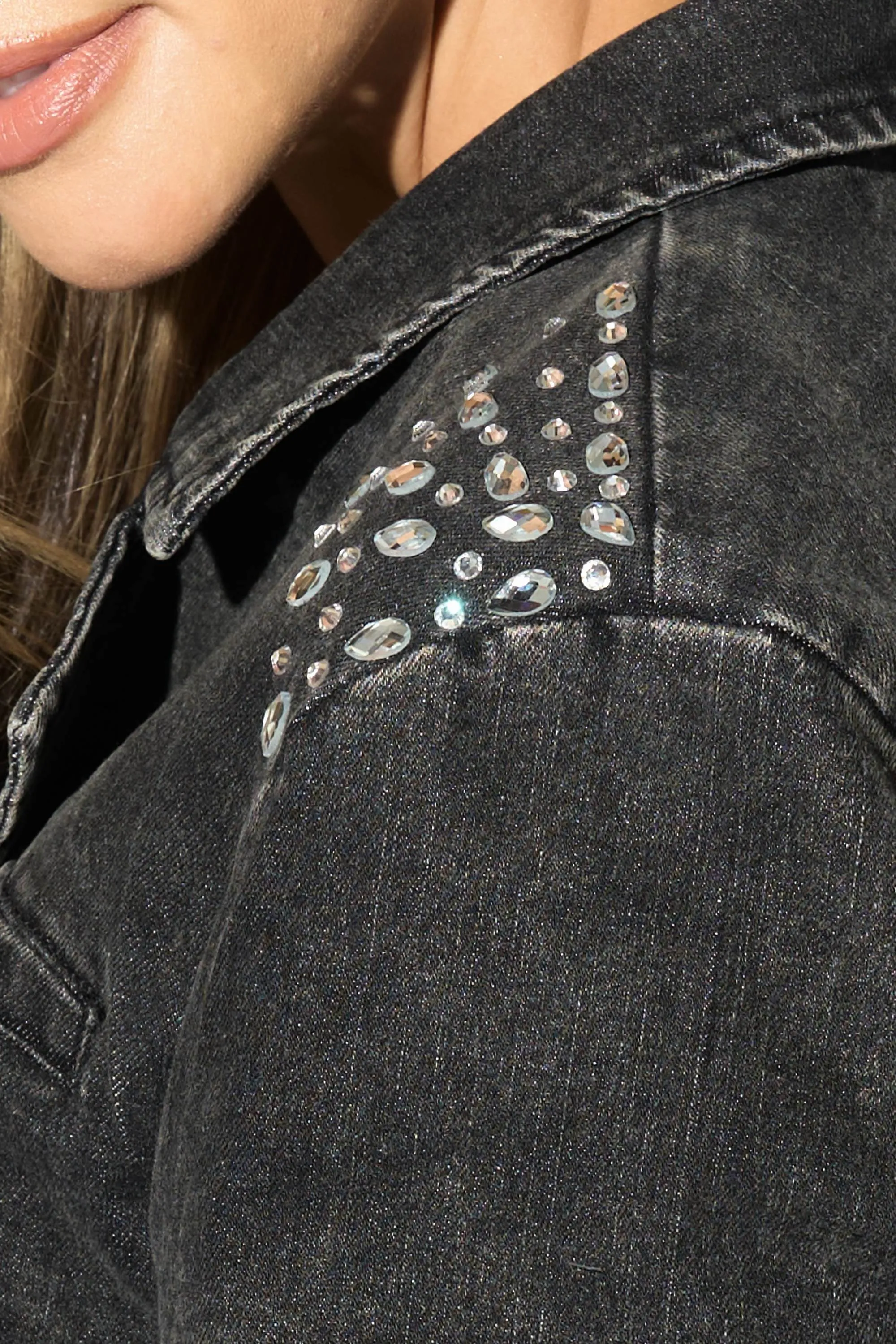 WASHED DENIM RHINESTONES CROP BLAZER & SHORTS SET